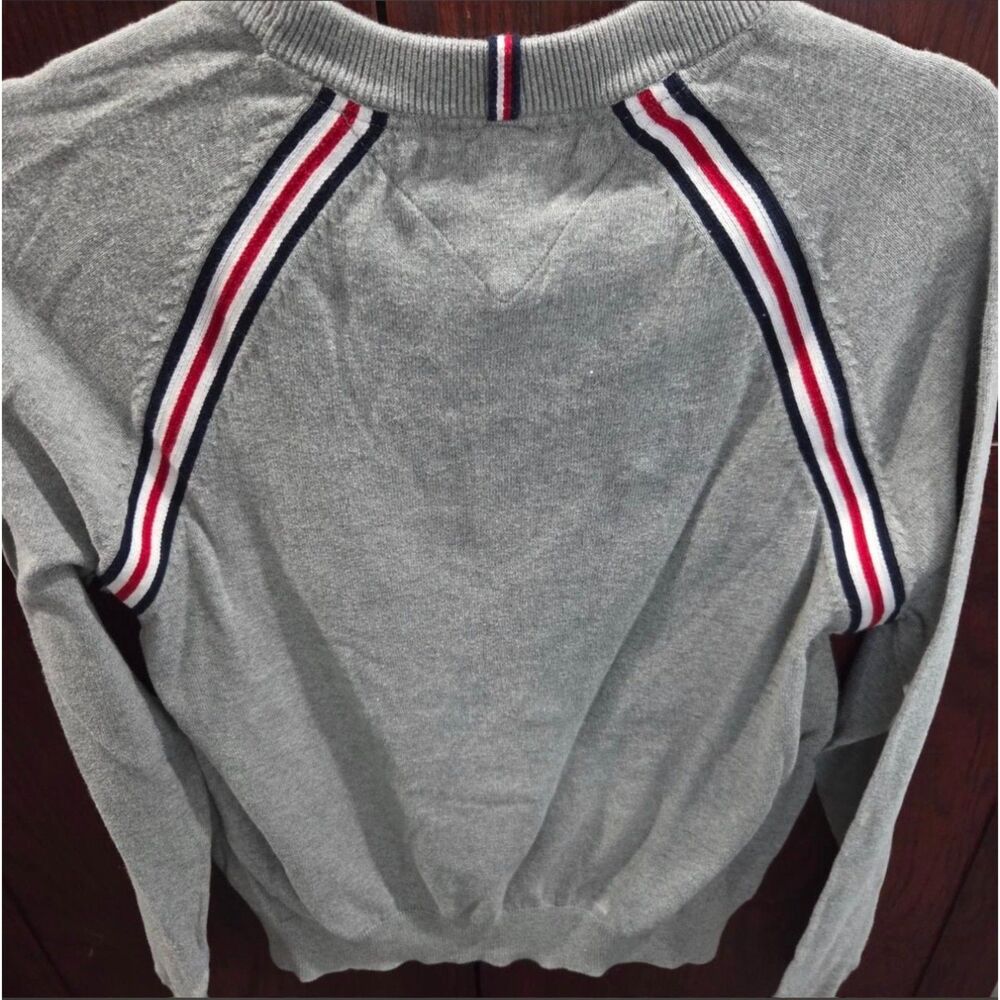 Tommy Hilfiger Grey Crewneck Sweater